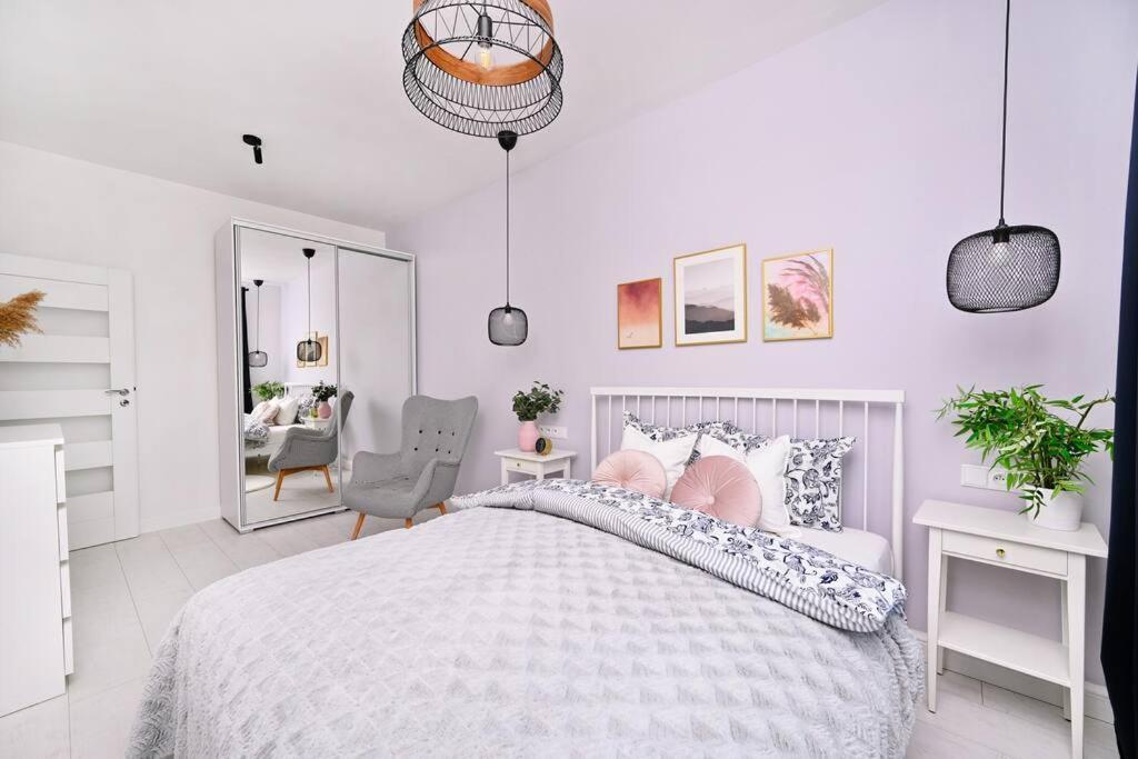 Saska Kepa -Ul. Francuska 2' Min Apartment Varşovia Exterior foto