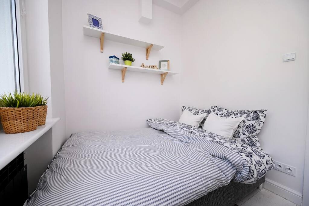 Saska Kepa -Ul. Francuska 2' Min Apartment Varşovia Exterior foto