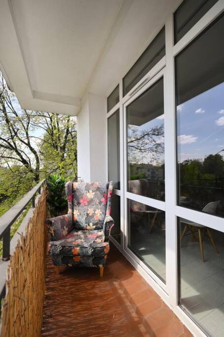Saska Kepa -Ul. Francuska 2' Min Apartment Varşovia Exterior foto